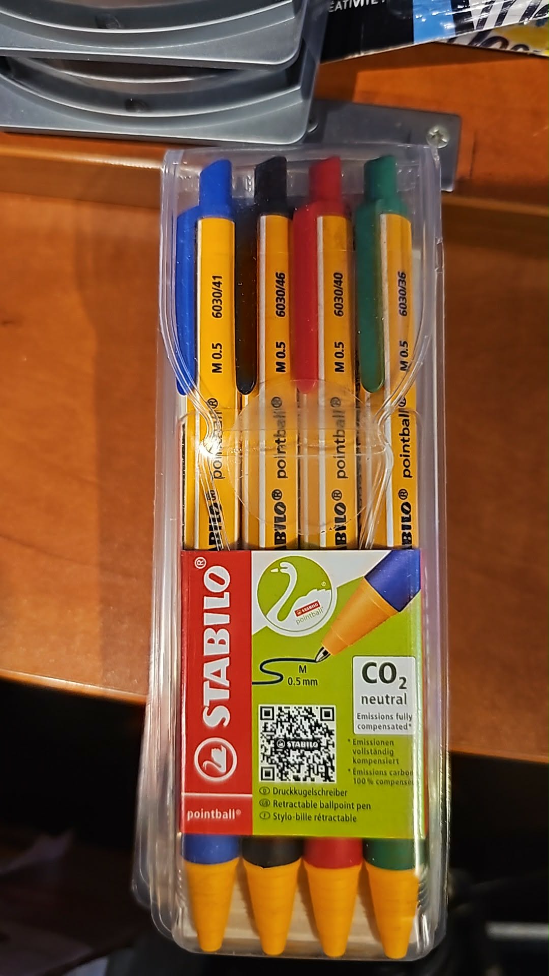 Długopisy kolorowe Stabilo